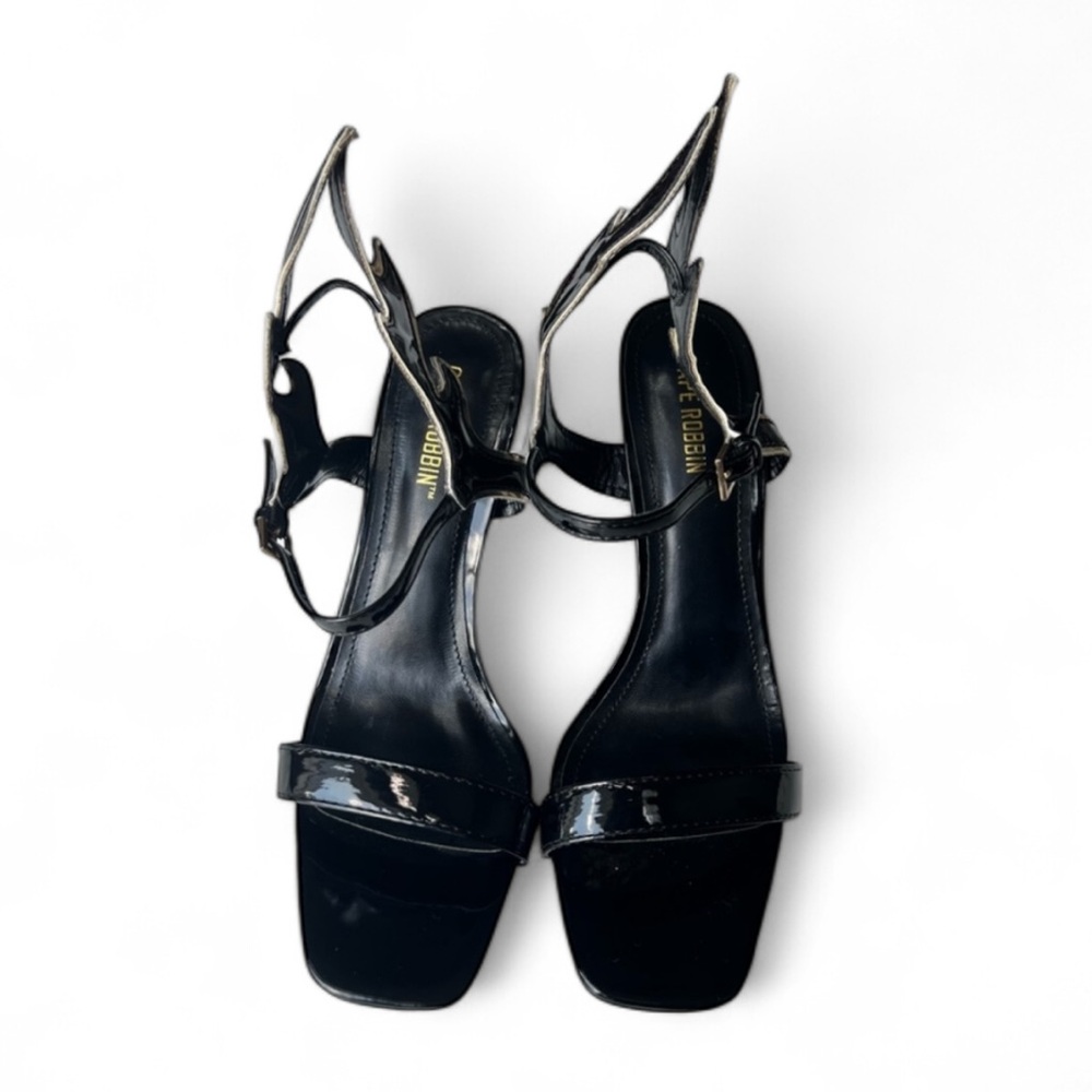 Cape Robbin Playful Black & Gold Flame Heels Women’s Sz 9